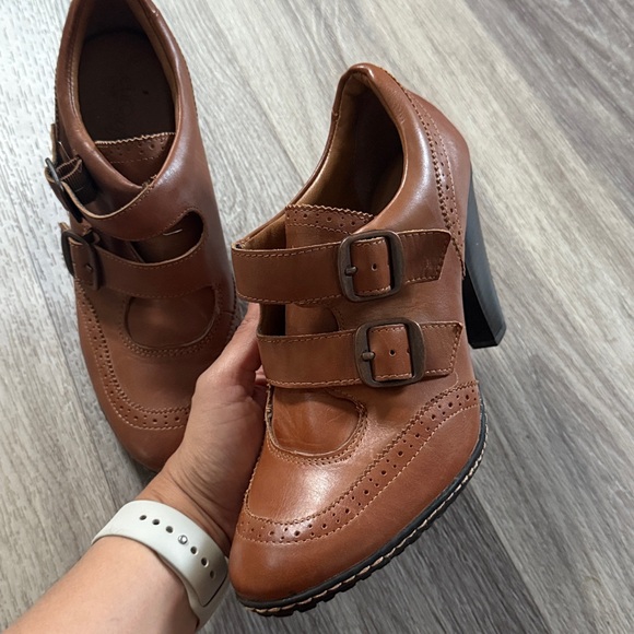 Eurosoft Ankle Boots Size 9.5 Elegant Brown Heeled Booties with Strap - Picture 2 of 9